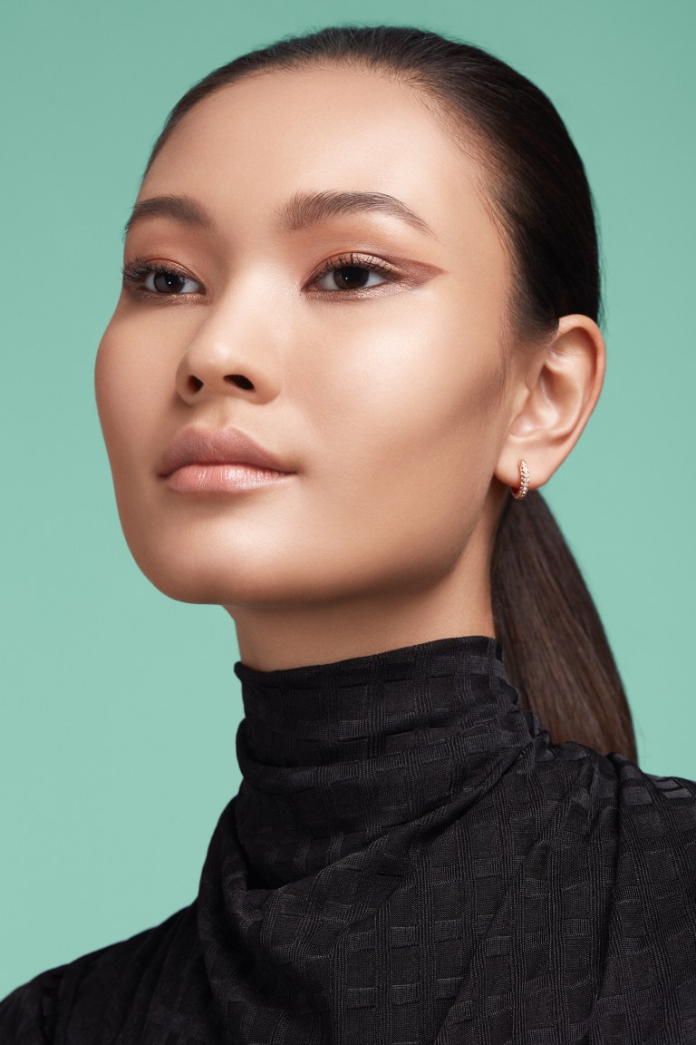 Claudia Beauty 17.070348